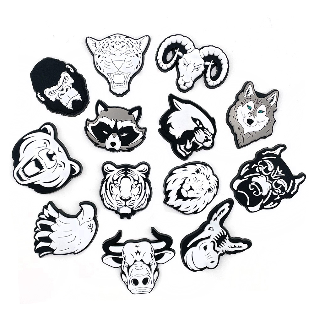 Black and White Animal Head Personality Funny Cave Shoes Shoes Flower Decorative Buckle DIY Personality Garden Shoes Jewelry