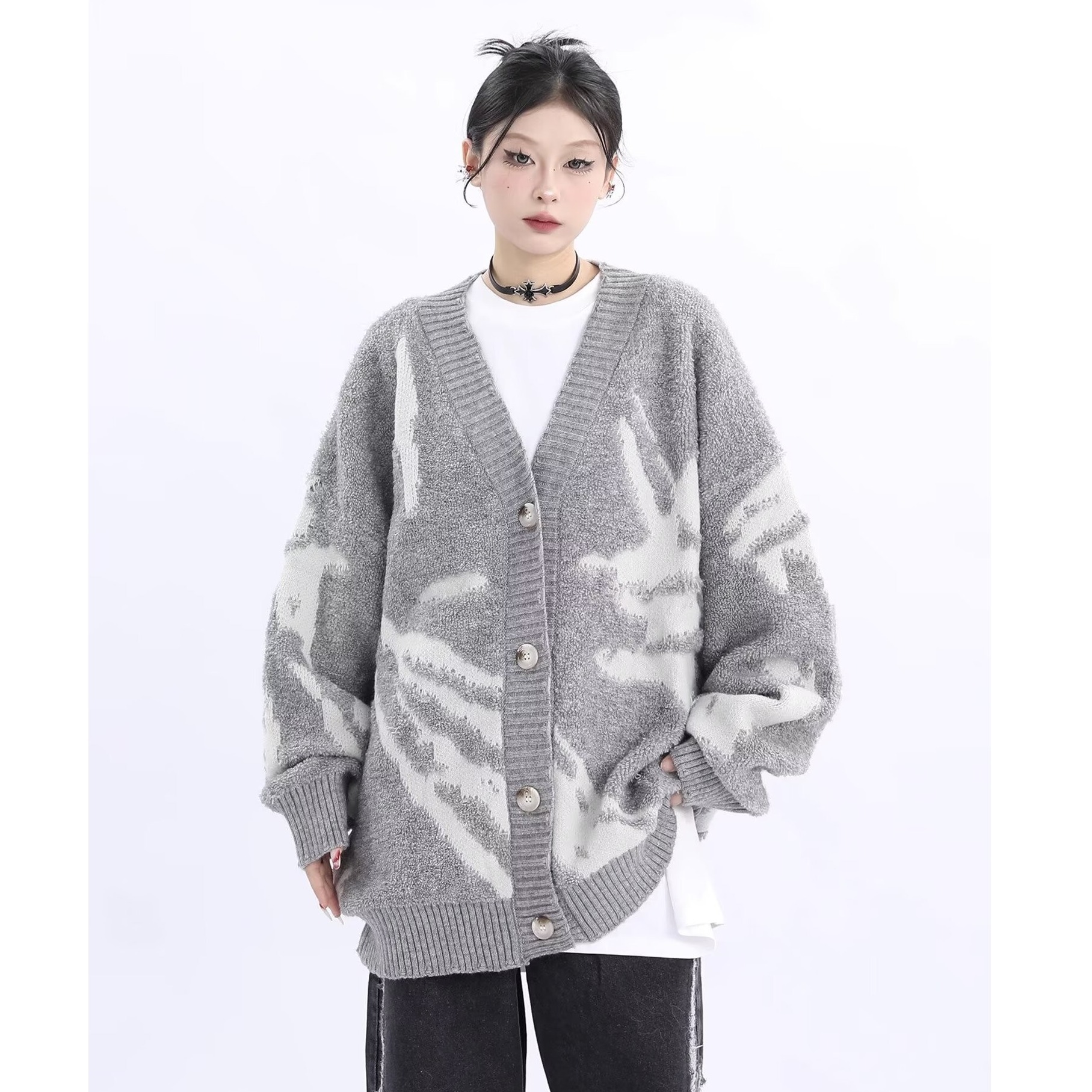 American Retro Design Cardigan Sweater for Women and Teenagers Trendy Long-Sleeved Winter V Neck New Ins Loose Style Regular