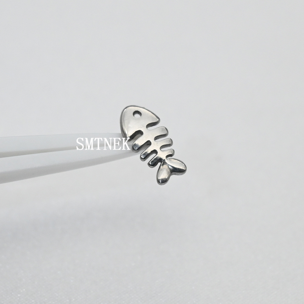 Picture of SMTNEK titanium steel Fishbone external tooth mouth ear studs lip nail piercing jewelry head accessories