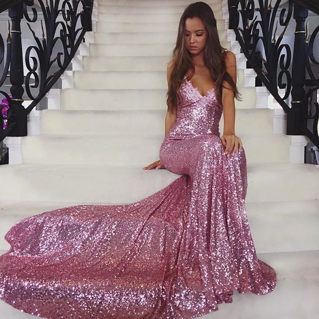 Picture of 2025 Summer New European and American Export Women's Clothing Amazon Ebay Sexy Suspender Sequin V Neck Fishtail Evening Dress