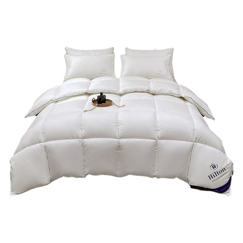 Hilton Hotel Feather Velvet Quilt Core Imitation Goose down B&B Four Seasons Quilt Spring Autumn Winter Quilt Event Gift Quilt Wholesale