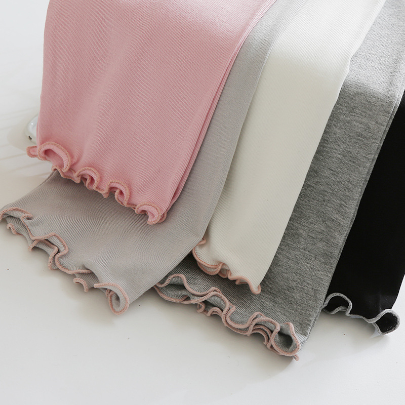 Picture of Girls' Five-Point Pants 2024 Summer New Thin Modal Leggings Kidsren's Pants Baby Mid-Pants Shorts