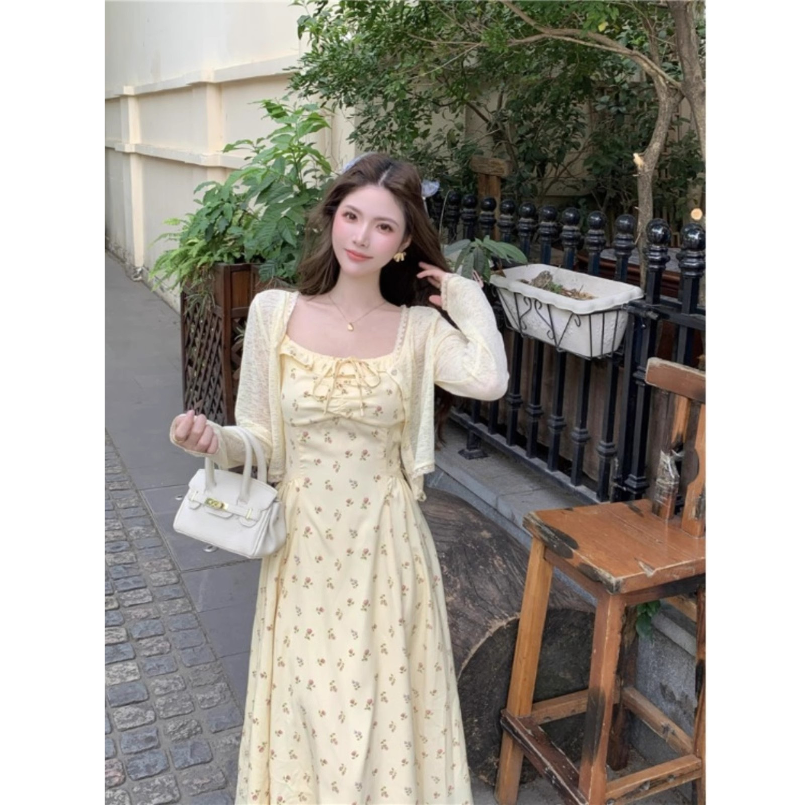 Picture of Plus Size French Floral Dress for Women 2025 New Spring High-End Suspender Skirt for Fat Girls to Cover Belly and Slimming Look Skirt