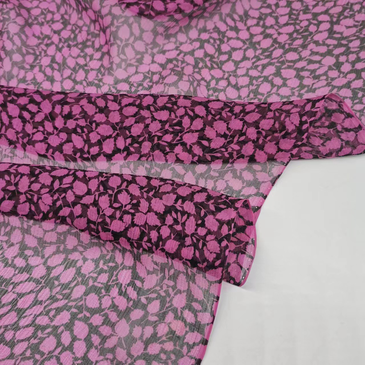 Picture of 100% Mulberry Silk Narrow Silk Smooth Qiao Fabric 7mm Fashion Dress Fabric