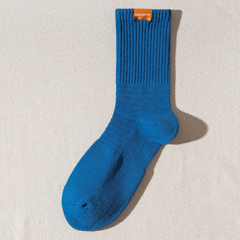 Picture of Autumn and Winter New Breathable Sports Trendy Socks Men's Towel Bottom Mid-length Socks Korean Letter Cloth Label Basketball Men's Stockings