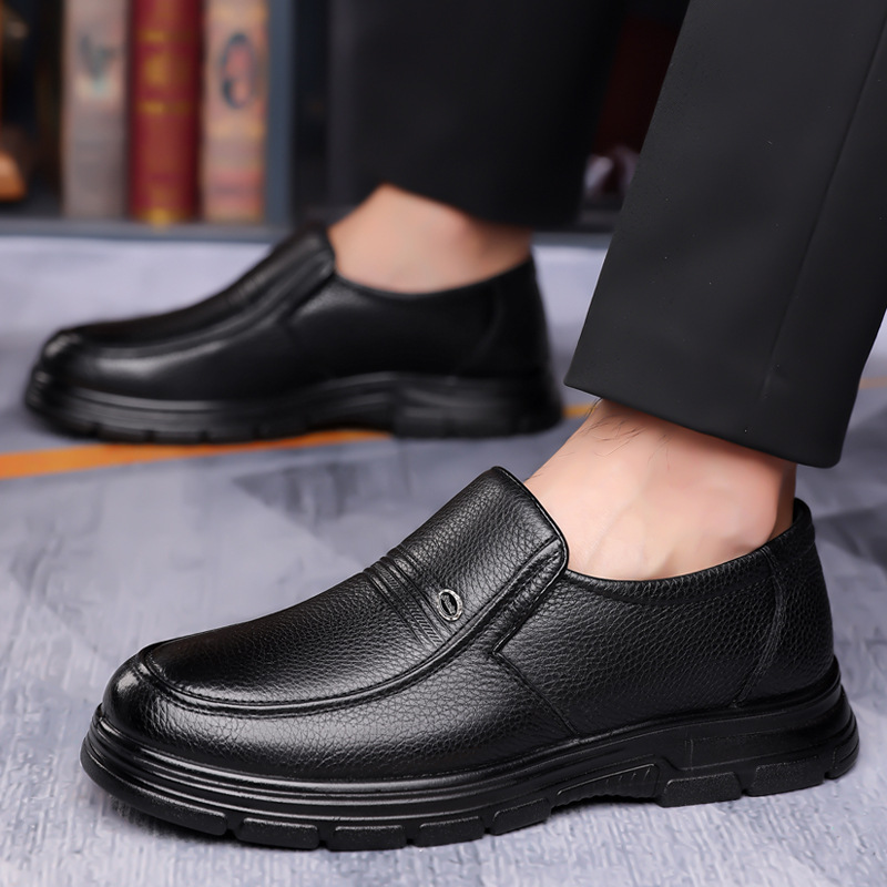First layer cowhide men's business formal leather shoes men's fashion cross-border shoes a pedal set of casual shoes wholesale