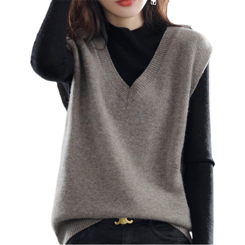 Sweater Vest Early Spring and Autum 2024 New Popular Women's Lazy Style Top Design Knitted Vest