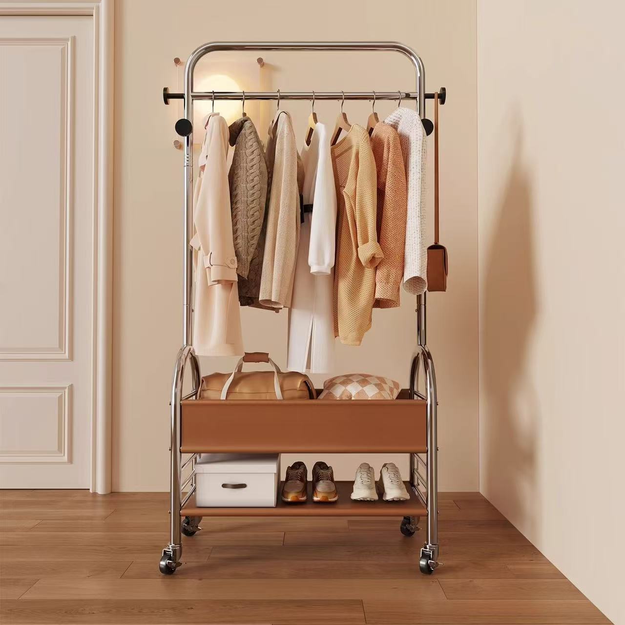 Mid-Century Style Coats and Coats Hangers Removable Hangers Floor Hanging Hangers Bedroom Drying Racks Bedside Clothes Put Clothes at Night