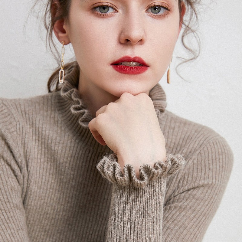 Picture of 2022 autumn and winter New agaric ruffled sweater women's lace sleeve base shirt thickened sweater manufacturers batch generation