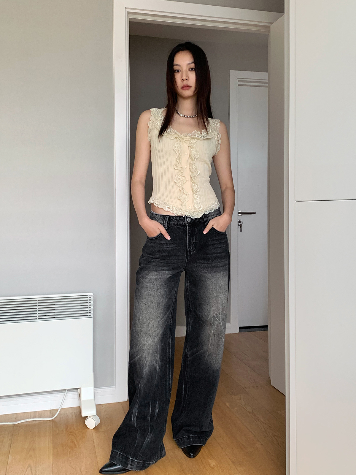 Picture of Peach silk South Korea design lace knitted cardigan camisole women's pure hot girl short top