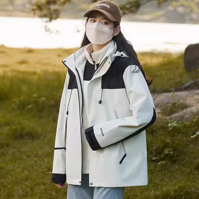 Mink fleece three-in-one jacket outdoor couple color-blocking jacket outdoor waterproof and windproof fleece mountaineering suit trendy