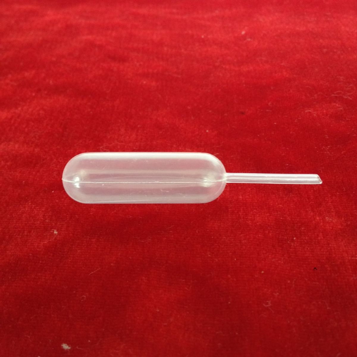 10ML 20ML 30ML small drop translucent plastic bottle LDPE soft elastic plastic blow molding manufacturer