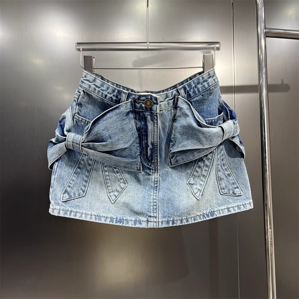 Three-Dimensional Bow Denim Short Skirt for Women, New Summer Hot Girl Style Niche Design Hip-Hugging A-Line Skirt