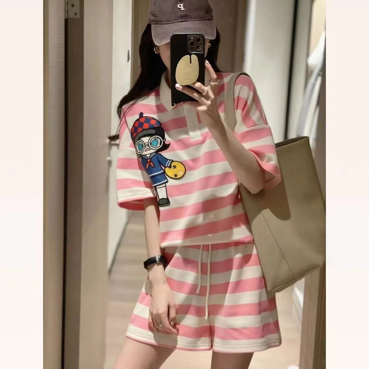 Picture of Girls Summer Suit 2025 New Thin Style Polo Collar Quick-Drying Basketball Uniform Summer Casual Two-Piece Set