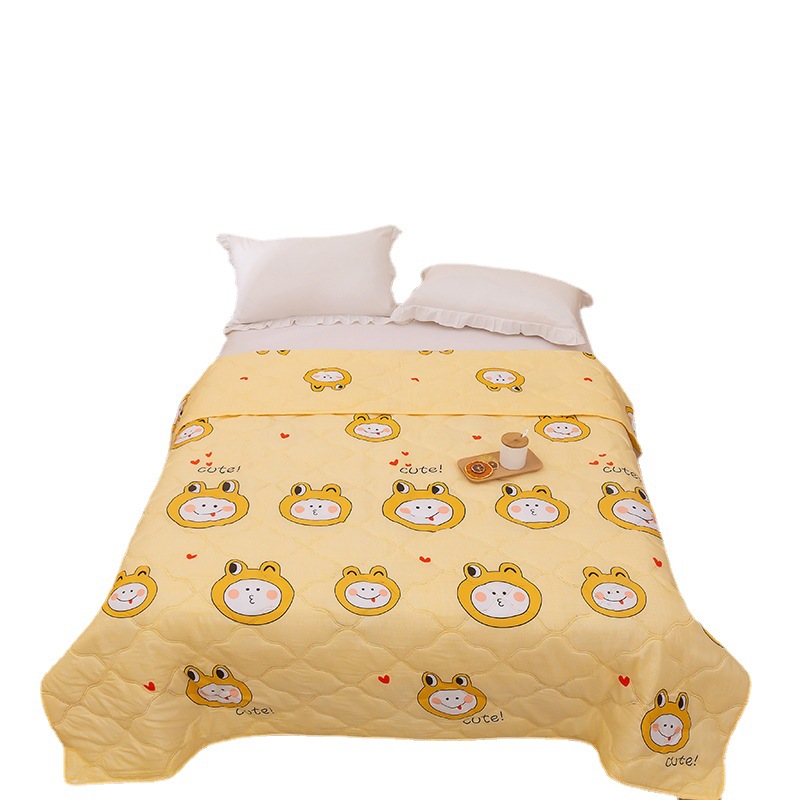 Picture of Summer Company Event Sales Summer Quilt with Gift Box Air Conditioning Quilt Opening Promotion Gift Summer Cool Quilt Core Thin Quilt