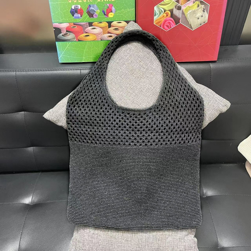 Picture of Cute Knitted Bags 2024 Fashion Hollow Handbags Fashionable and Easiest for Match Shoulder Bags Large Capacity Tote Bags Cross-Border