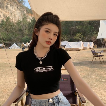 Black Letter Printed Short T-Shirt for Women 2025 Summer New Slim Fit Versatile Sexy Short-Sleeved Top