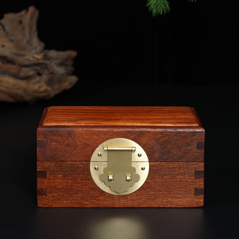 Picture of Big Fruit Red Sandalwood Collection Box Redwood Jewelry Box Wen Play Wooden Box Collection Myanmar Huali Small Wooden Box Classical Jewelry Box