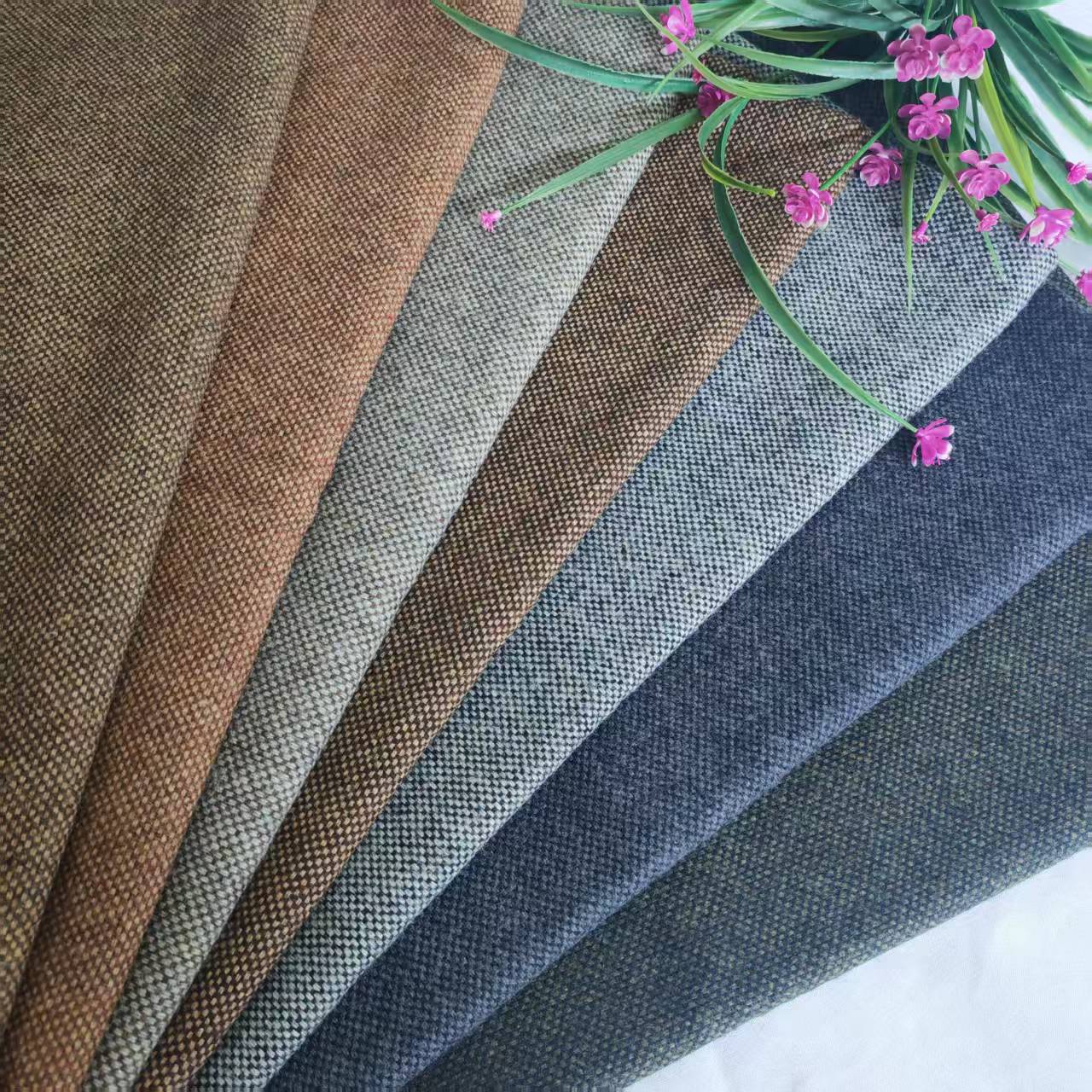 Picture of Shaoxing Manufacturer's Ready-Made Autumn and Winter Wool Steel Tweed Coats, Fashion Suits, Shoes and Hats, Woolen Steel Tweed Fabrics