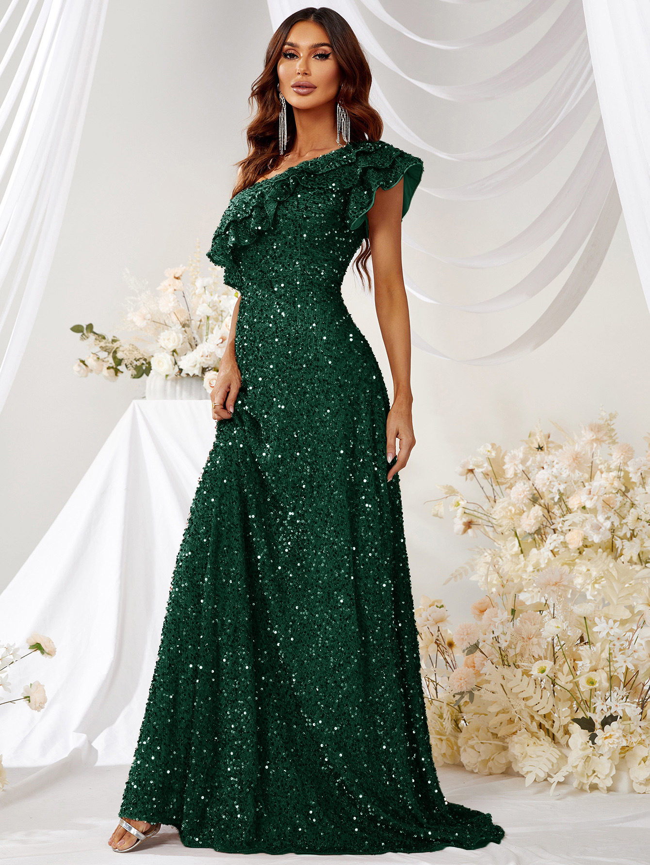 Picture of Foreign single cross-border one-shoulder sequins waist slimming wood ear sequins neat evening dress banquet host performance dark green