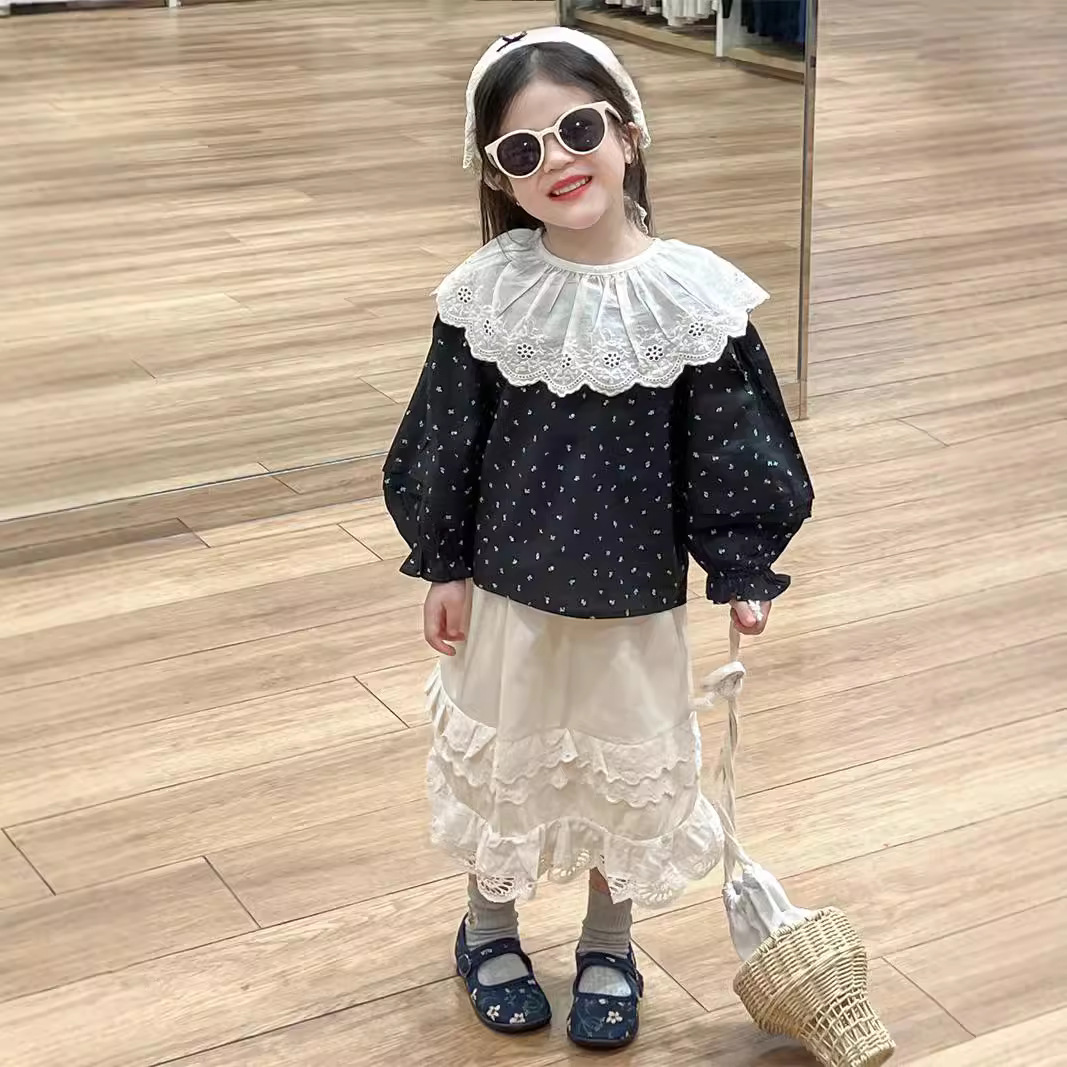 Picture of Girls Korean Style Shirt 2024 Autumn Lace Collar Black Bottom Floral Doll Collar Shirt Lace Skirt