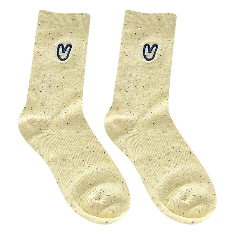Zhuji socks women's new autumn and winter love idea sand Japanese mid-calf ins cute all-match cartoon pile socks