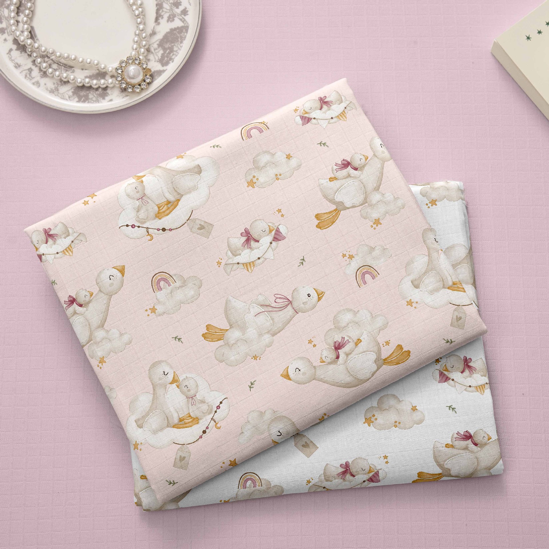 Manufacturer Wholesale Infant and Child Type a Pre-Shrunk 110*90 Non-Fluorescent Plain Weave 40 Count Combed Muslin Double-Layer Cotton Gauze