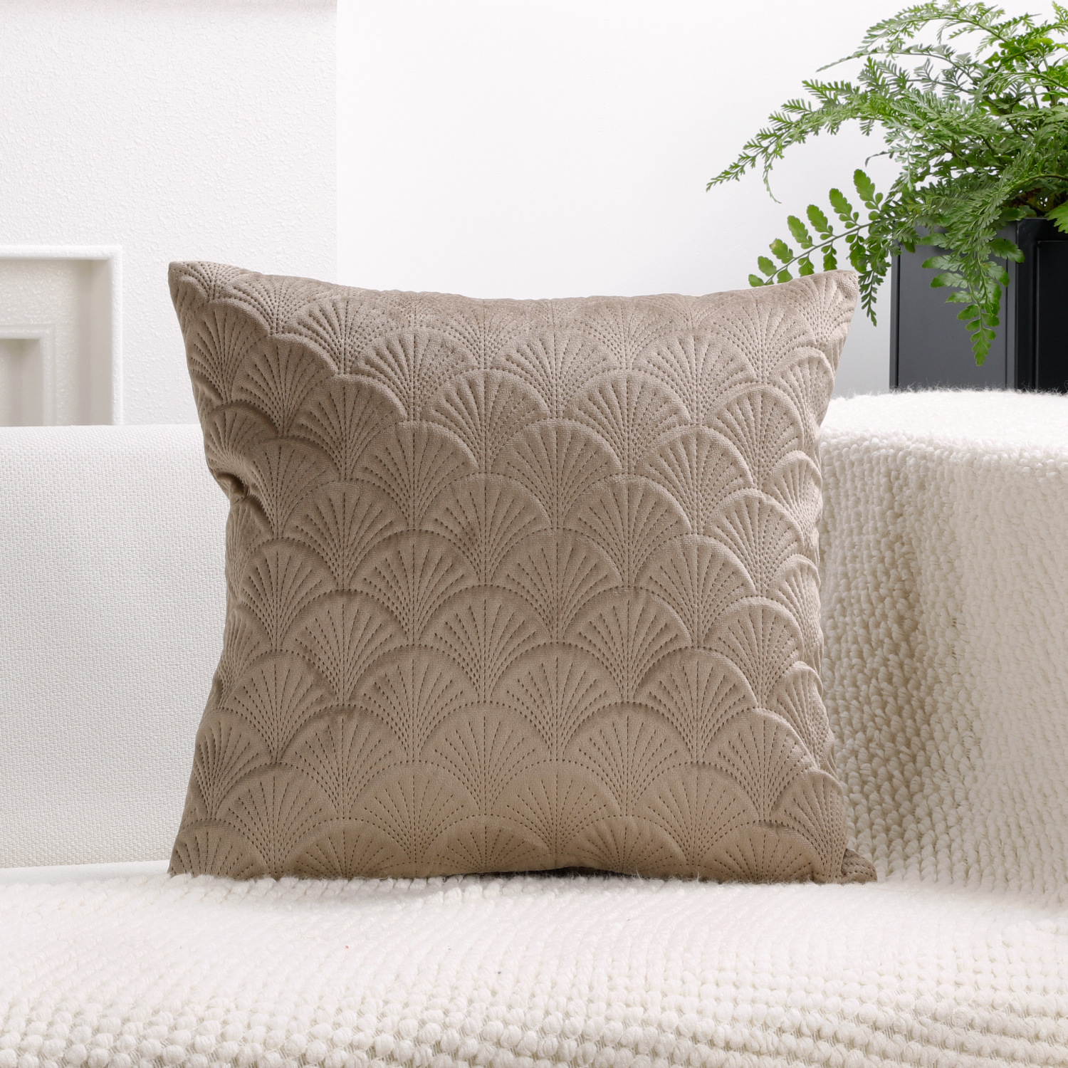 Picture of Scandinavian Style Ginkgo Leaf Sofa Pillowcase Living Room Decoration Pure Color Velvet Back Cushion Cover, Home Bedside Cushion