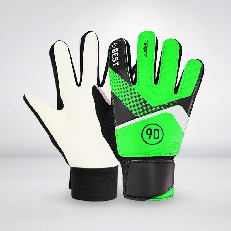 Picture of Cross-border Soccer Goalkeeper Gloves Competition Primary School Students Children Training Professional Finger Guard Anti-slip Soccer Goalkeeper Gloves