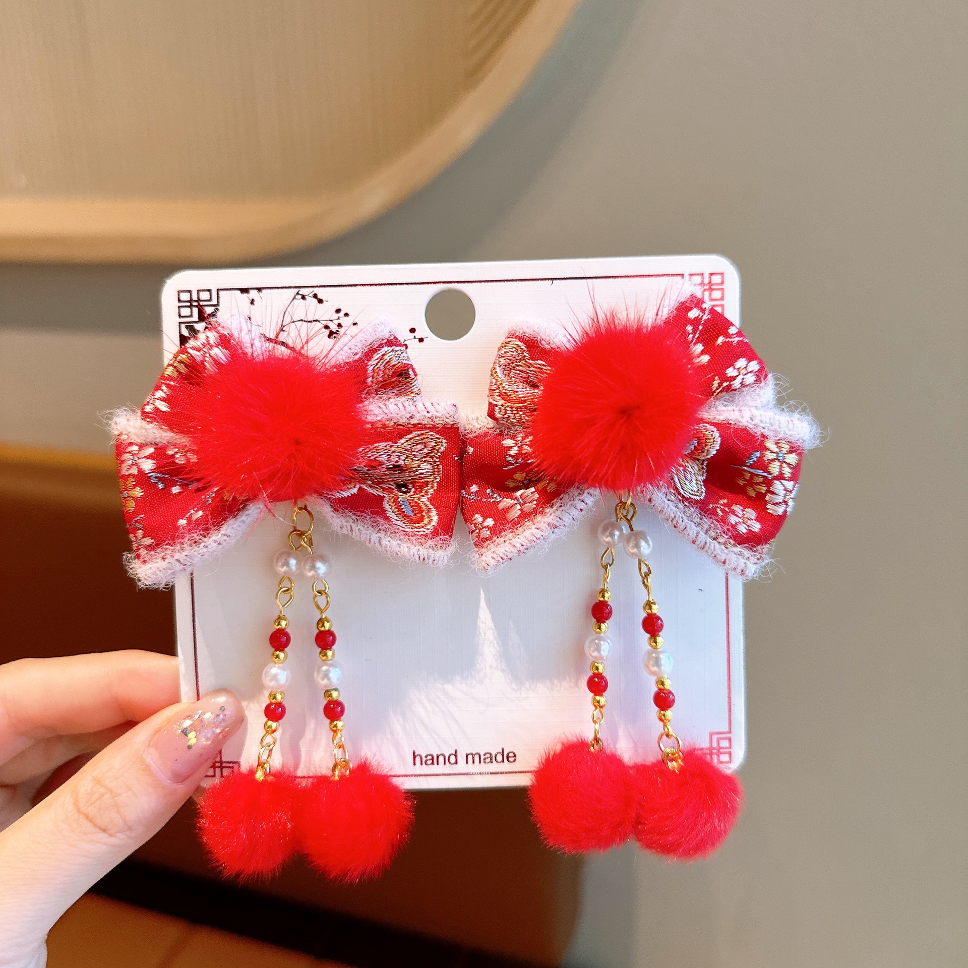 Picture of New Year Hanfu Hairpin Little Girl Happy New Year Plush Hairpin Girl Bow Hair Accessories Baby Antique Headwear