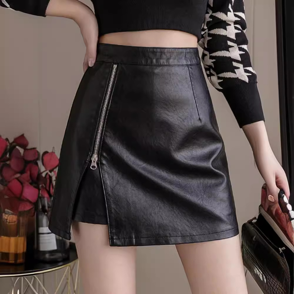 Autumn and Winter 2023 new black small leather skirt women's split skirt fashionable high waist A- line skirt PU leather sheath skirt
