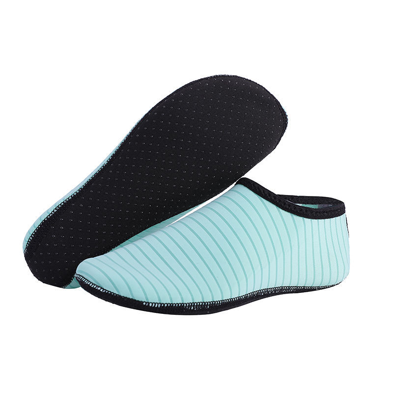 Picture of Beach shoes and socks men's and women's snorkeling shoes diving equipment beach socks non-slip quick-drying wading swimming shoes yoga shoes manufacturers