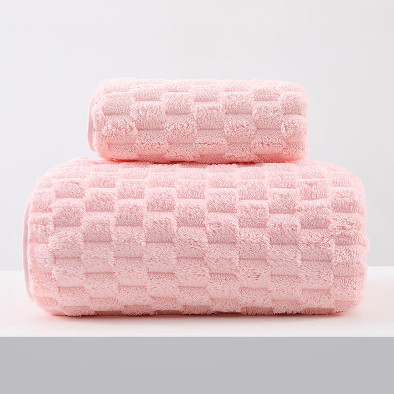 Picture of Pineapple Big Bath Towel Face Towel Coral Fleece Bath Towel Three-Piece Set Thickened Cotton Soft Quick-Drying Beach Towel