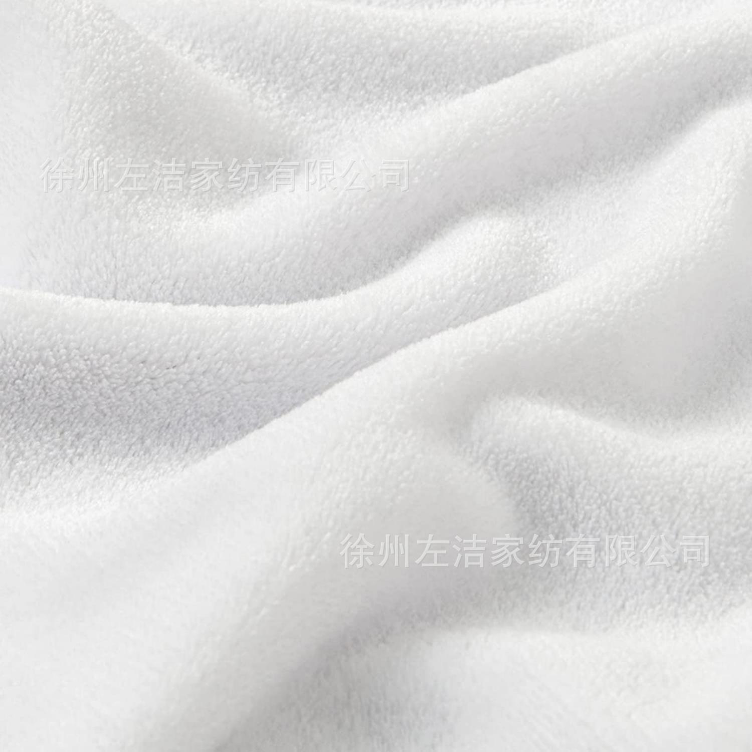 Picture of Glow-In-The-Dark Blanket Football Sofa Blanket Art Decorative Tapestry Soft and Comfortable Bed Blanket Cross-Border Amazon Throw Blanket