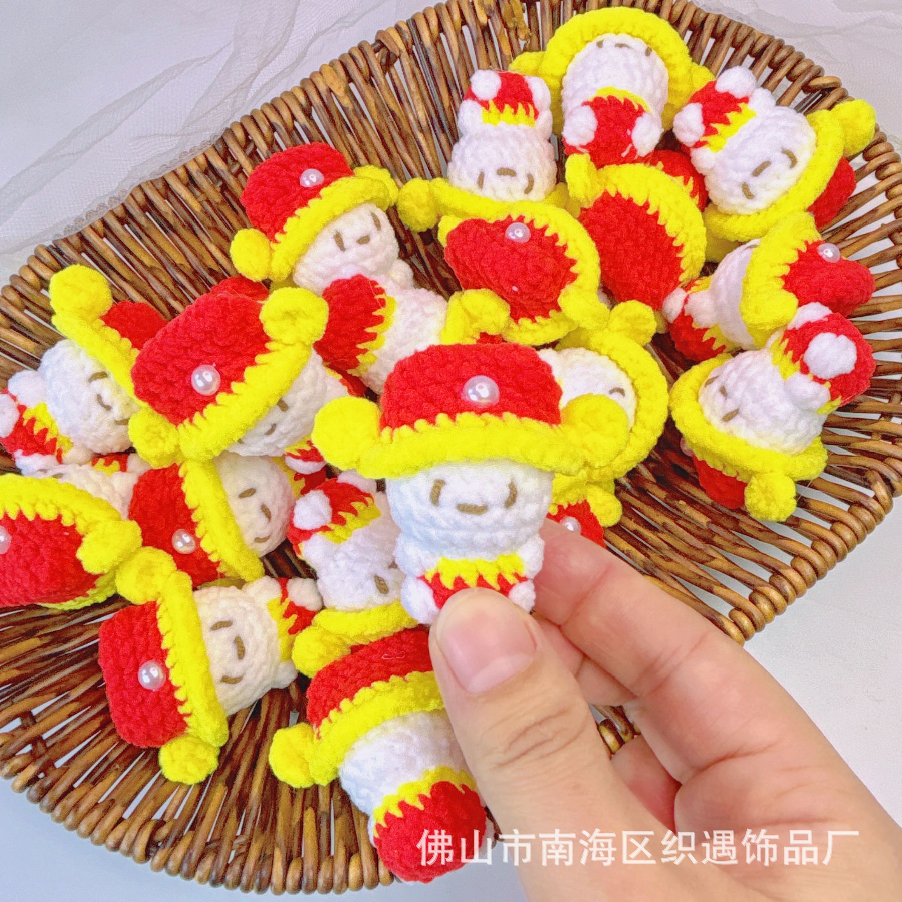 Handmade Finished Soft Candy QQ Cute Ornaments Ruby Bear Plush Cartoon Doll Woven Woven Pendant