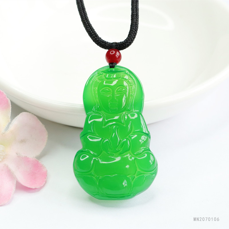 Yuyu natural green chalcedony pendant agate Guanyin necklace pendant jewelry factory wholesale generation MN2070106