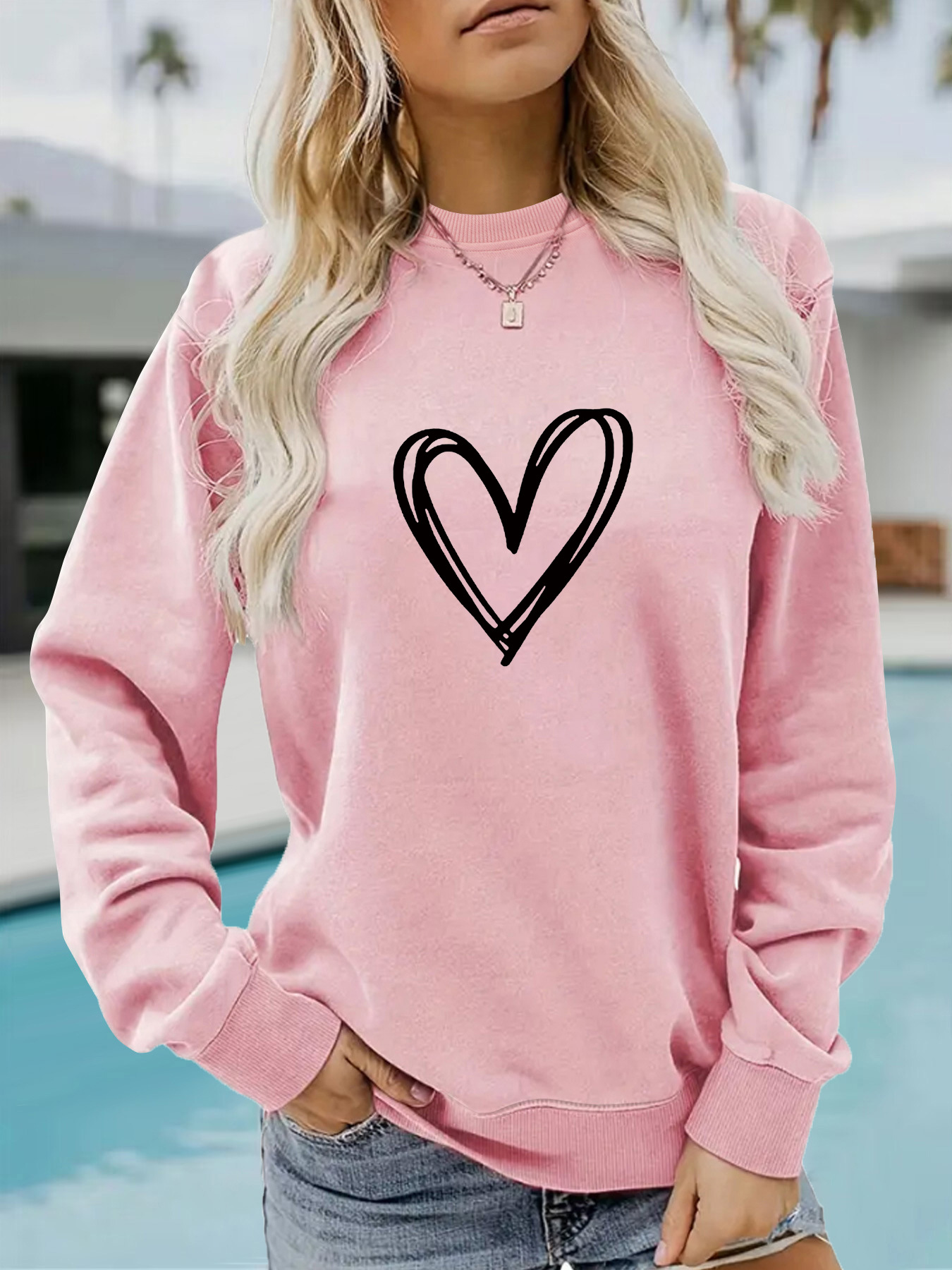 Picture of Europe and the United States cross-border autumn and winter women's casual long sleeve round neck heart-shaped printed pullover sweatshirt sweater wholesale