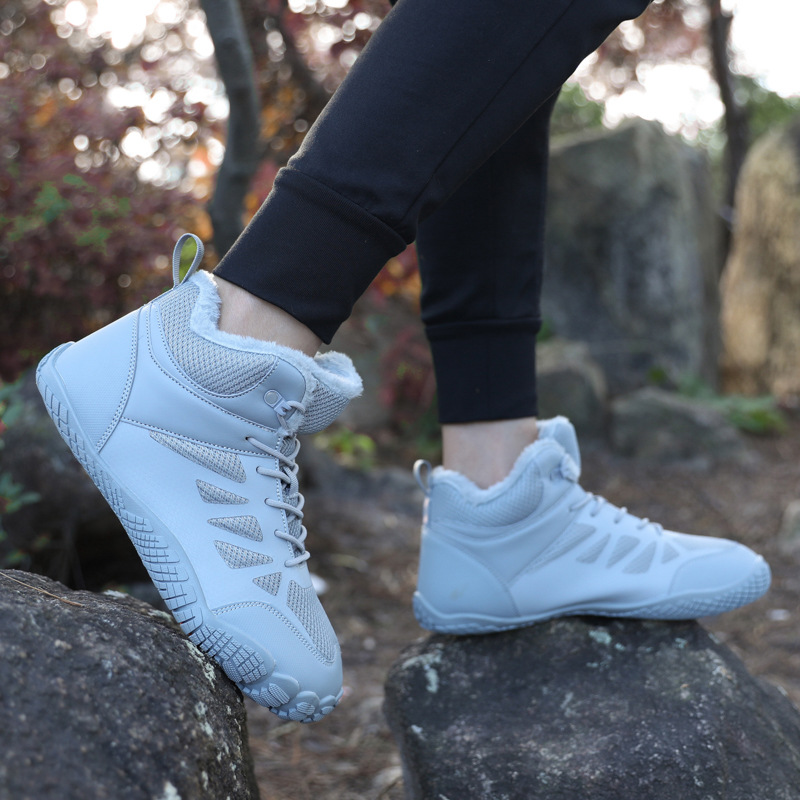 2024 new cross-border sports hiking snow boots winter outdoor breathable middle help couples cotton shoes wholesale