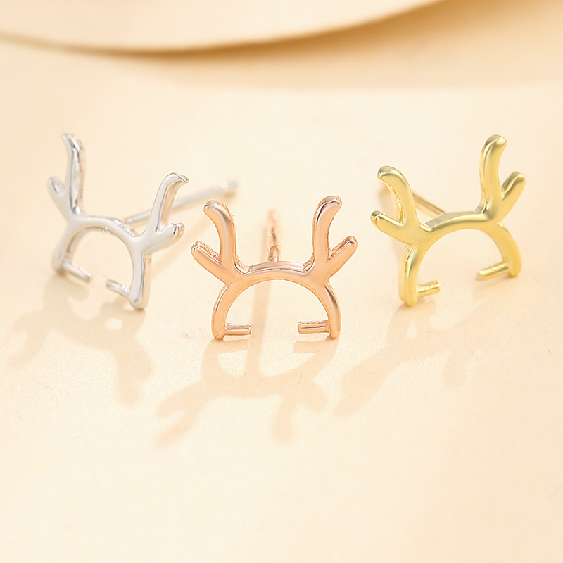 Picture of S925 Silver Empty Holder Accessories Cat Ears Antler Ear Stud Empty Holder Earrings Small Fresh Ear Stud Empty Holder Women's Cute Ring Holder