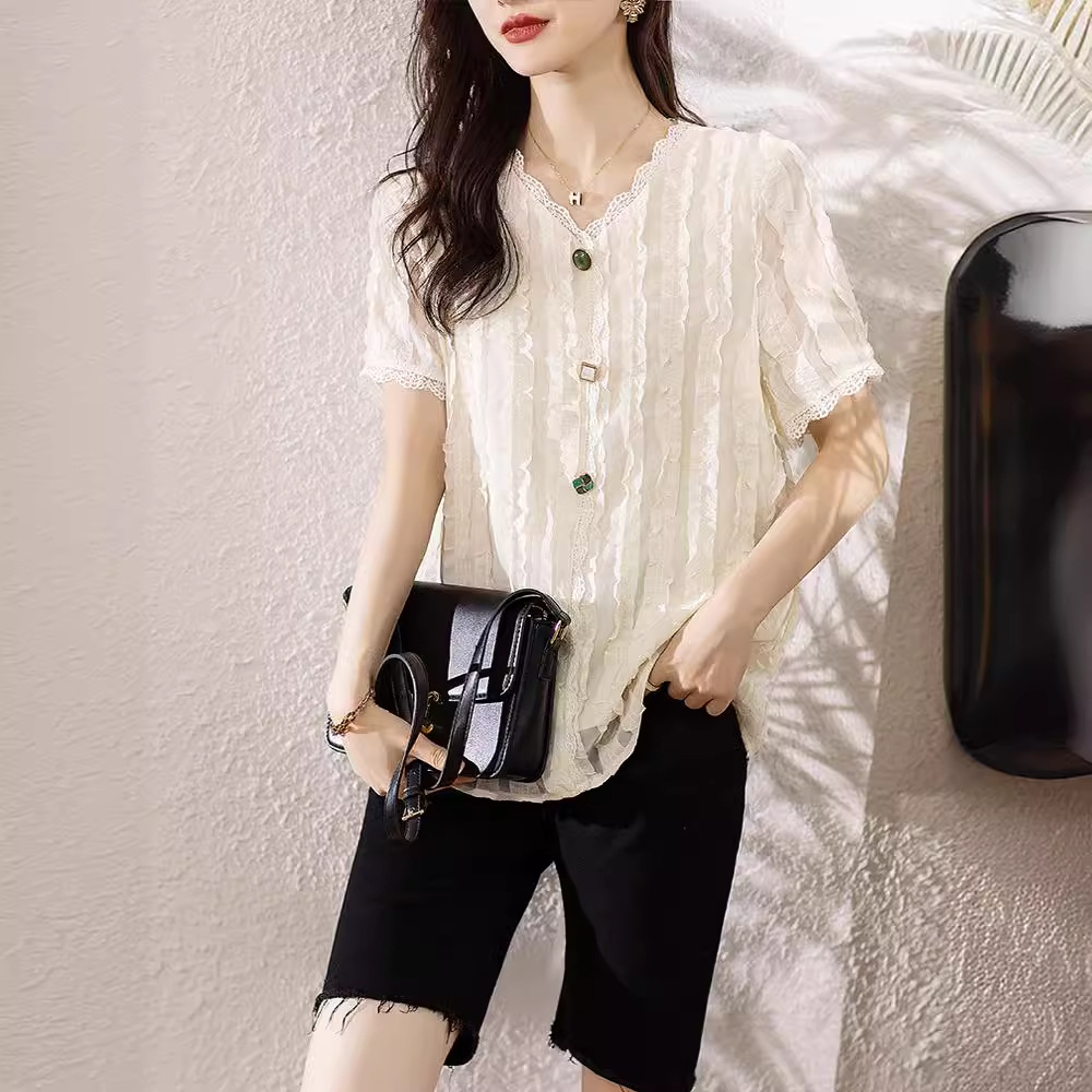 New button lace 2025 summer short sleeve chiffon shirt loose women's top