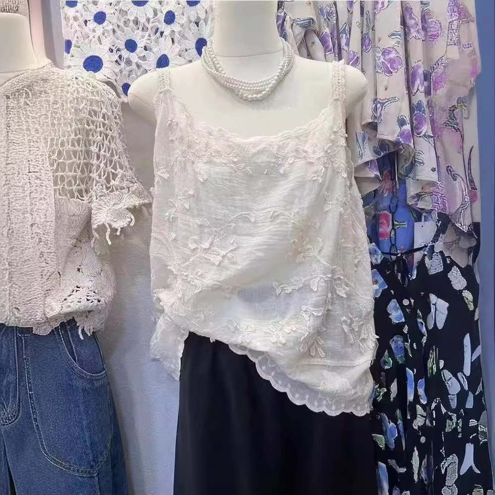 Summer Explosions Embroidered Jacquard Lace Sling Loose Sleeveless Elegant Short Shawl Women's Top