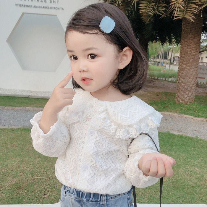 Picture of 2021 Spring New Girls' Shirt Children's White Shirt Baby Doll Collar Stylish Top for Spring and Autumn Children's Fashion