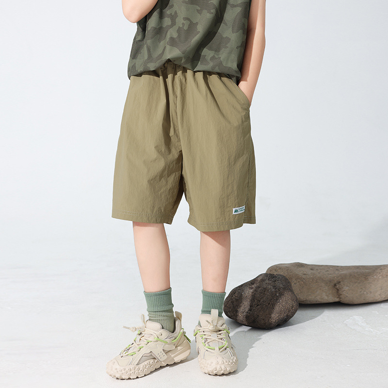 Picture of Huzhou Zhili Children's Wear Boys' Sports Pants Boys Summer Wear Pants 2025 Children's Shorts Breathable Quick-drying Pants