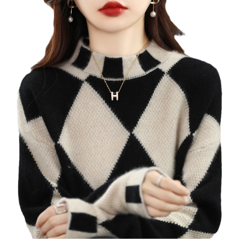 Western style top half turtleneck sweater women's inner wear autumn and winter 2024 new popular fleece-lined thickened bottoming shirt