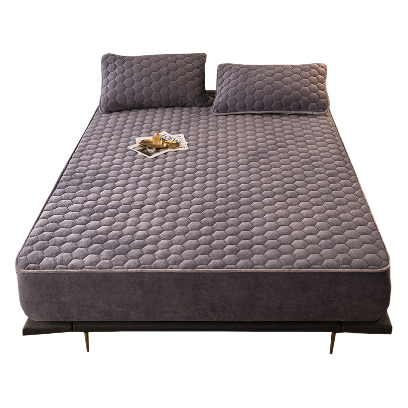 Quilted thickened Class A milk velvet bedspread autumn and winter warm bedspread non-slip bedspread Simmons mattress cover fully surrounded