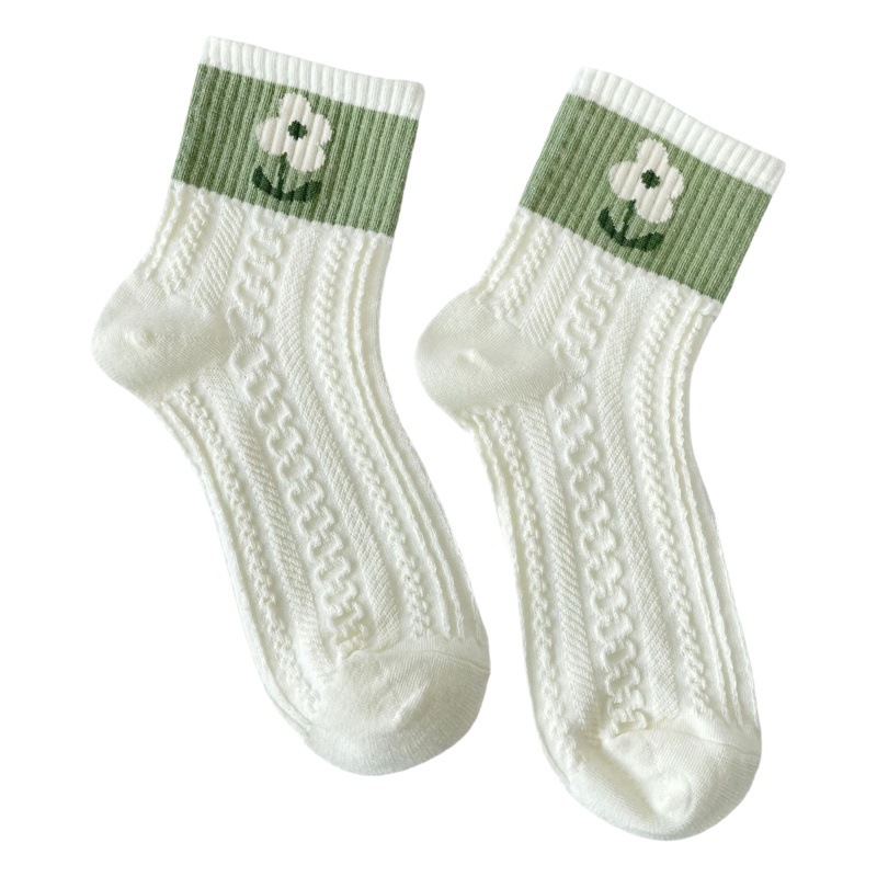 Ziyang Spring New Mid-tube Women's Socks Sweet Japanese Socks Green Floral Socks Student Socks Stockings Korean Style Socks