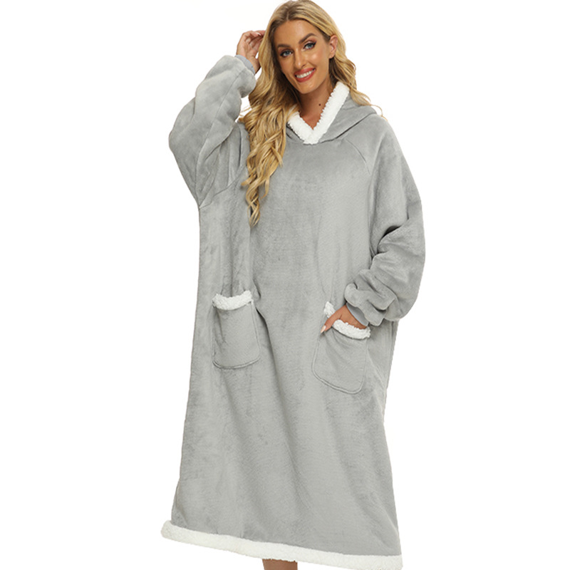 Cross-border winter blanket lengthened vertical pocket suede lazy blanket flannel lamb wool TV blanket bathrobe