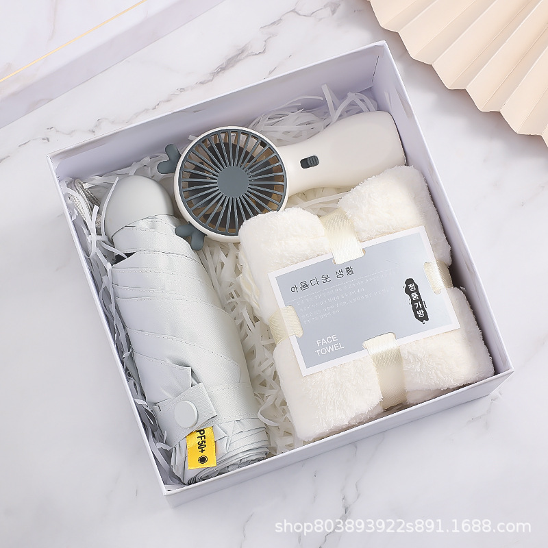 Picture of Business Accompanying Gift Set Practical Staff Birthday Welfare Gift Company Annual Meeting Creative Gift Wholesale Christmas