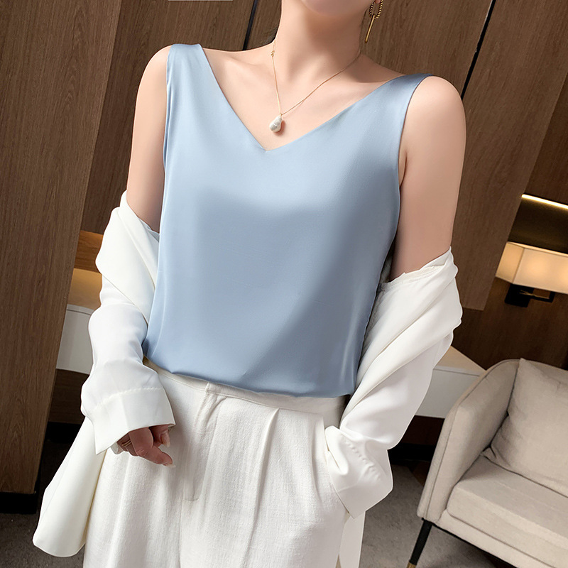 Picture of Cross-Border 2025 Summer New Plus-Size Women's Clothing White Base Layer Outerwear Inner Wear Women's Top Camisole