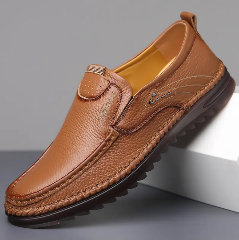 Autumn 2024 New Men's Daily Casual Leather Shoes Men's Handmade Leather Breathable Soft Leather Soft Sole Shoes 726